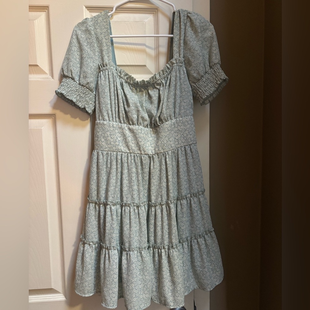 ALTARD STATE short sleeve dress.